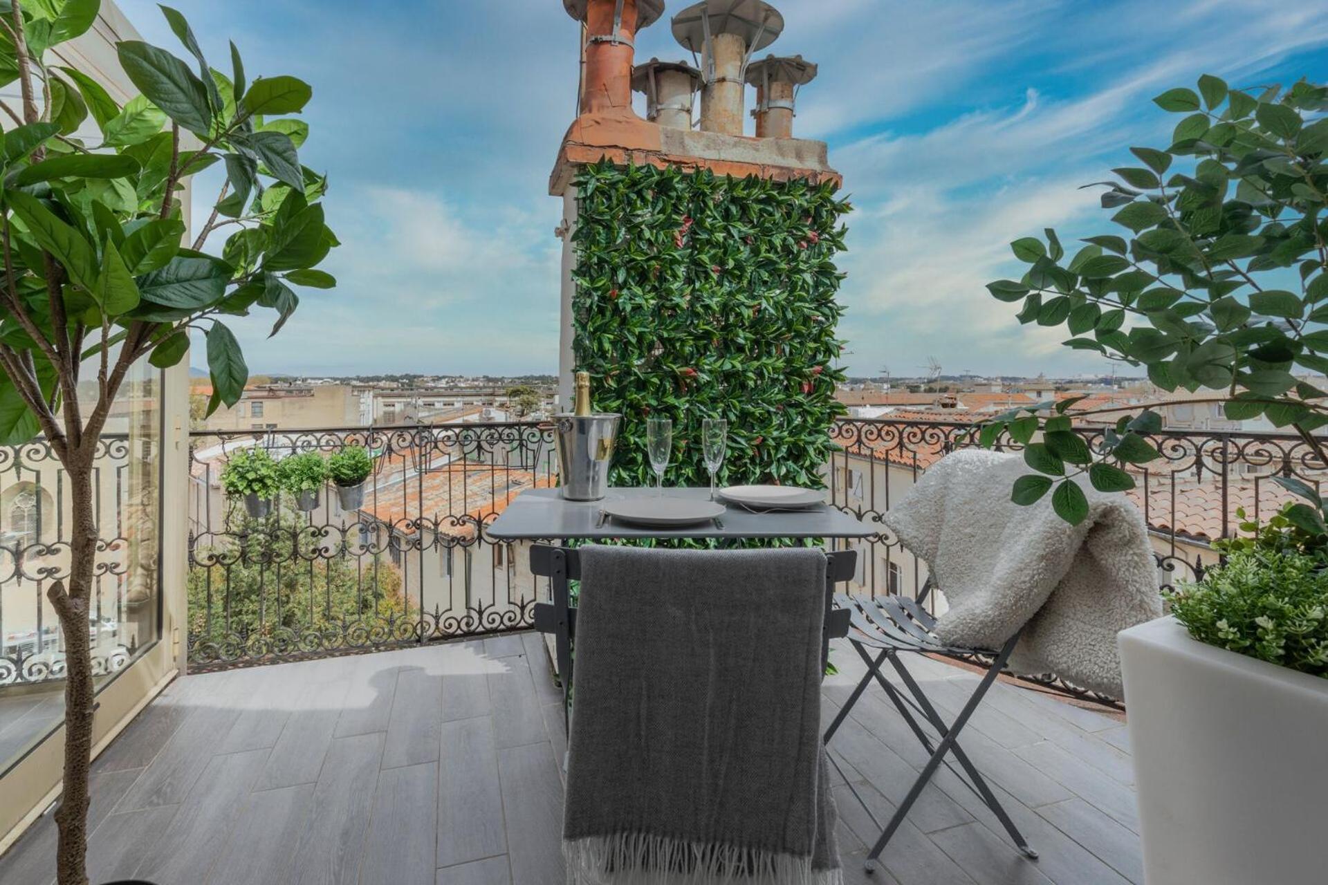 דירות La Terrasse, Vue Sur Les Toits De מונפלייה מראה חיצוני תמונה